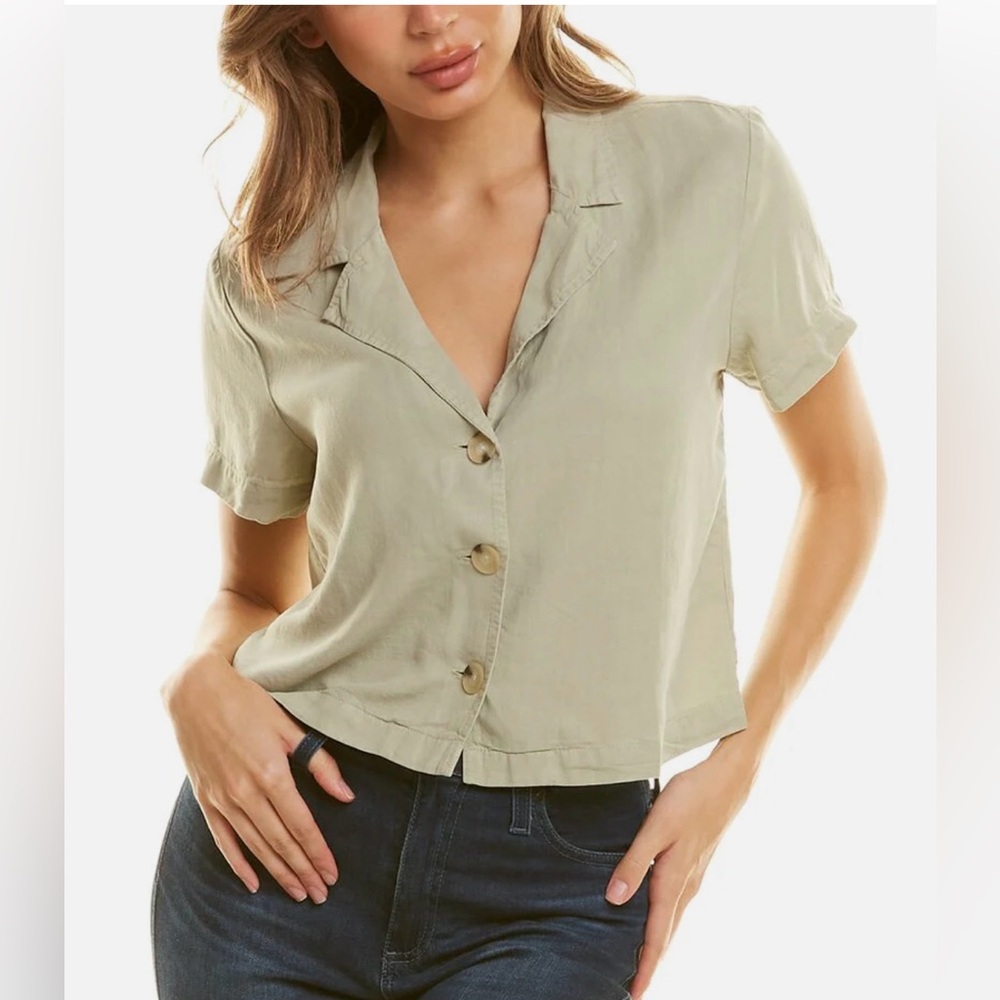 🌻Lou & Grey Galaxy Linen-Blend Top